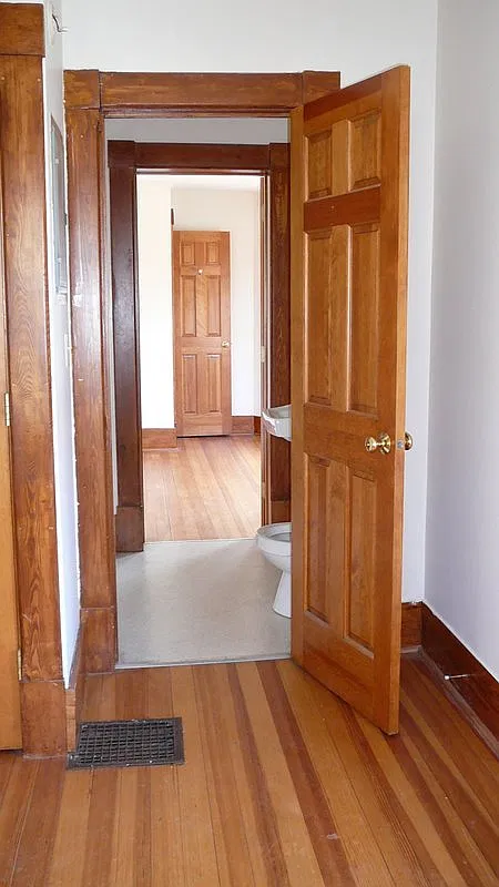 104 Barre — Photo 2
