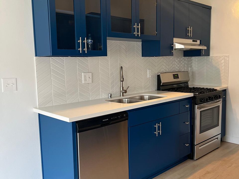 1st image of 1710 Camino Palmero St #25