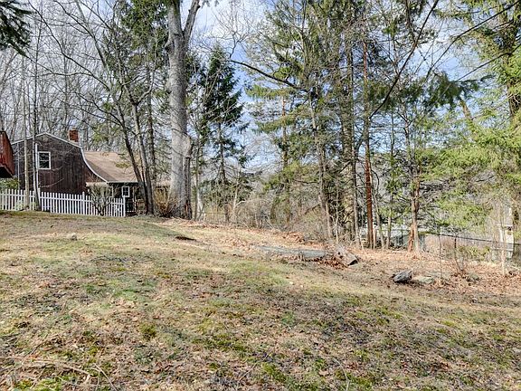 5th image of 10 Toye St