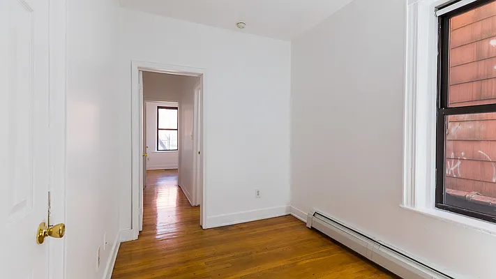Rented by Nooklyn NYC LLC | media 9