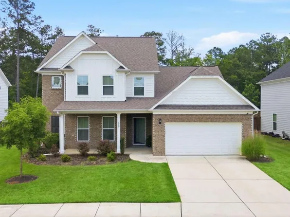 669 Fairway Dr, Acworth, GA 30101