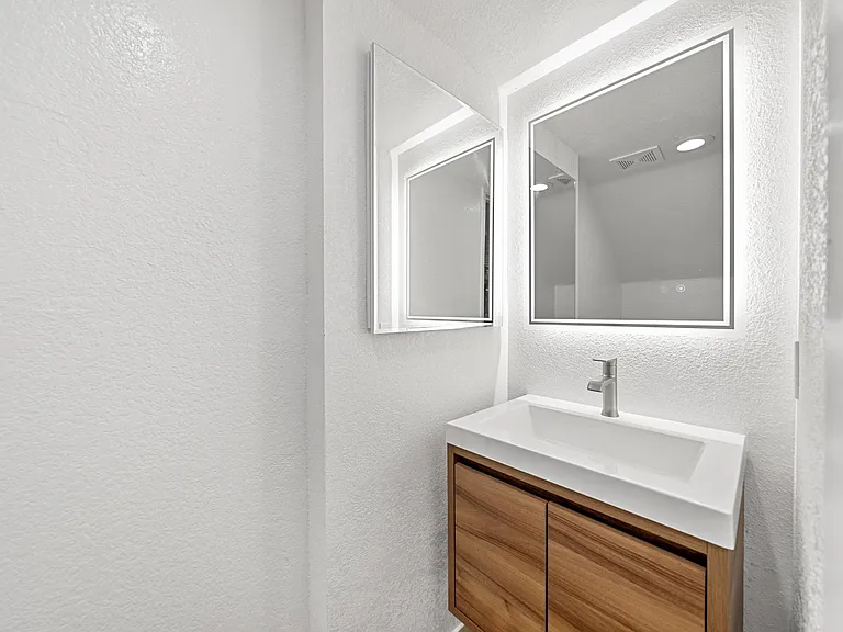 1101 Colusa St #3 — Photo 44