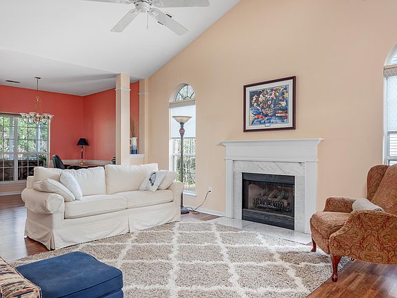 4th image of 2552 Palmetto Hall Blvd