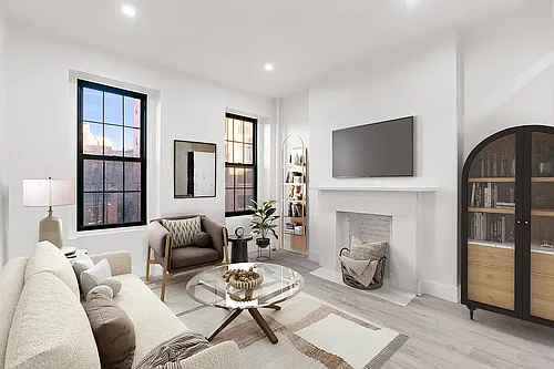 714 Greenwich St #8 Photo 1