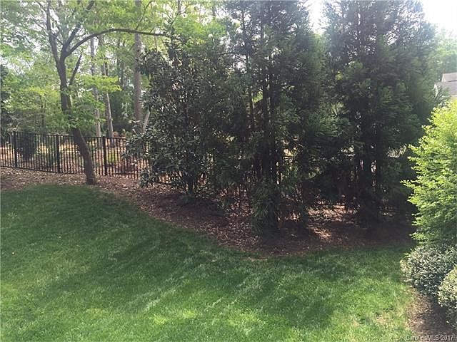 1st image of 841 Bay Tree Ln #72