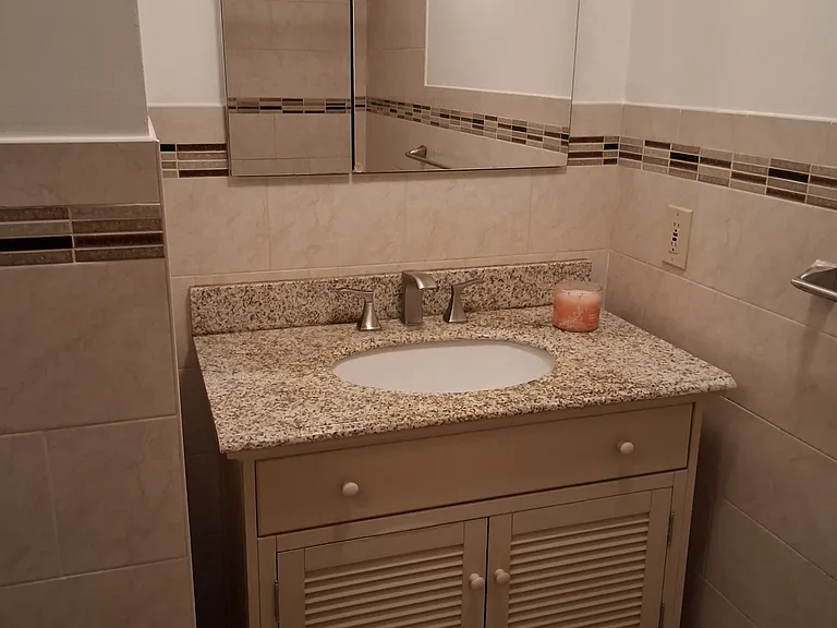 2176 Halsey St #1 — Photo 18