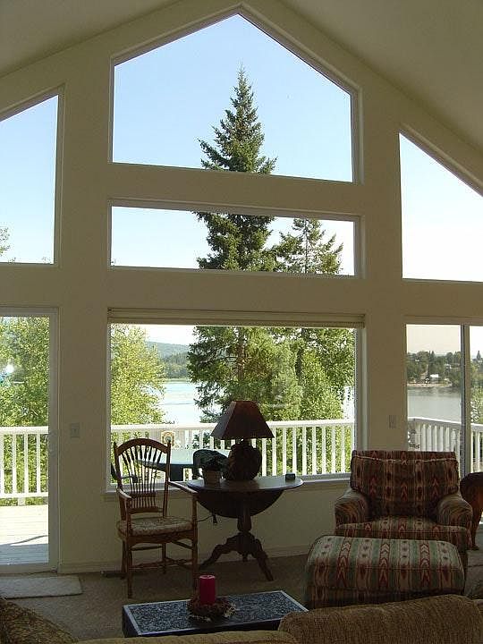 Living Room overlooks Whitefish Lake and Whitefish Ski Resor