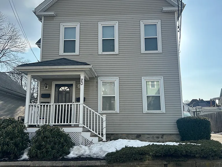 20 Gibbon St #1 — Photo 1