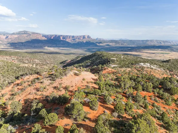 37.52041 113.2811, Saint George, UT 84790