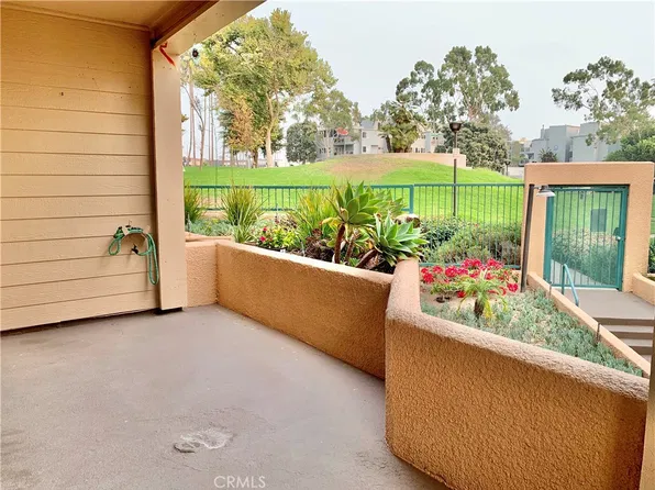 120 The Vlg Unit 108, Redondo Beach, CA 90277