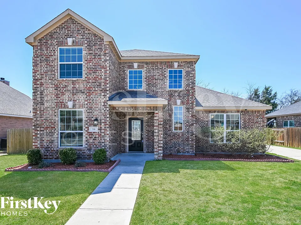 710 Shady Meadow Ln