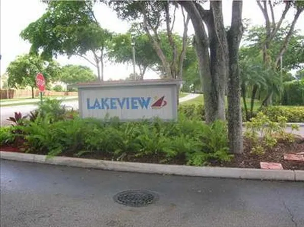 9701 Hammocks Blvd APT 208, Miami, FL 33196