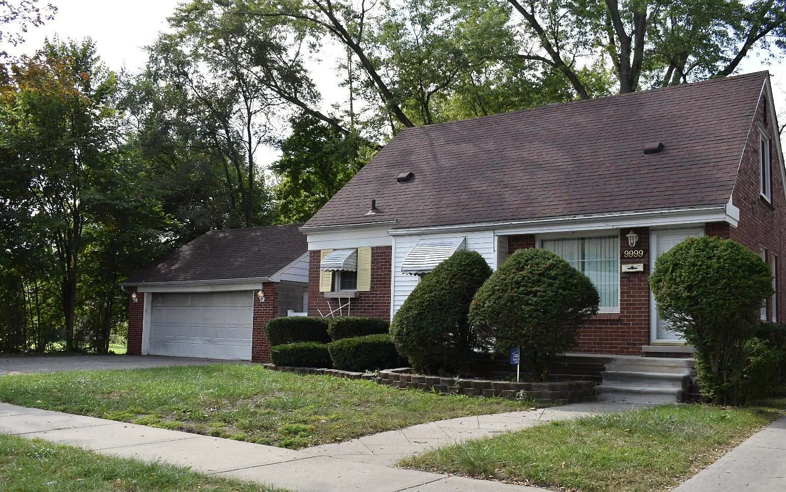 3 bed, 2.0 bath, 1174 sqft, $1,700 — Photo 3