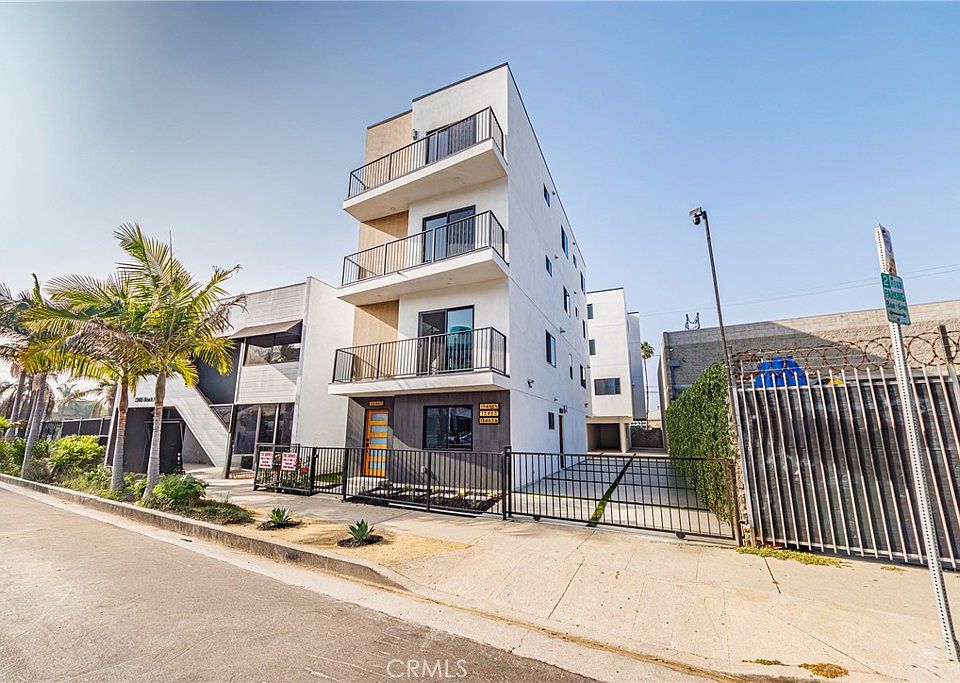 1st image of 13461 Beach Ave