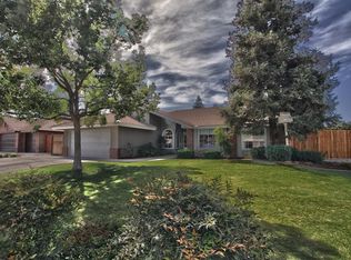9227 Oak Hills Ave, Bakersfield, CA 93312