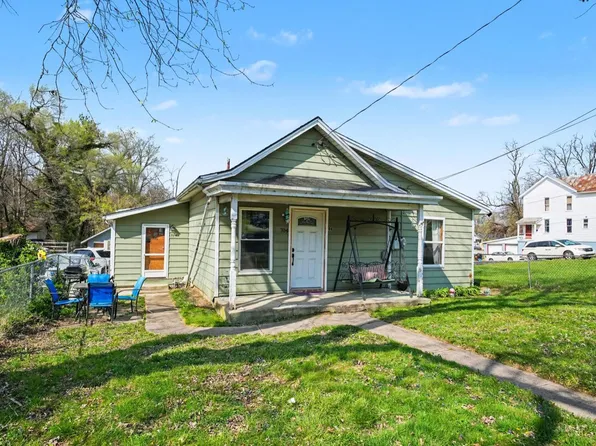 704 W Conwell St, Aurora, IN 47001