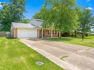 4603 Oak Forrest Dr, Hattiesburg, MS 39402