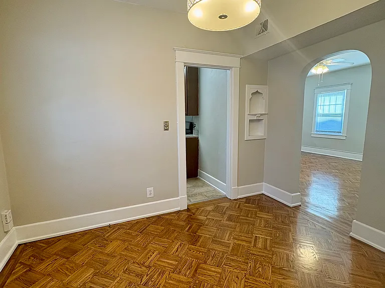 1115 Ray Ave — Photo 8