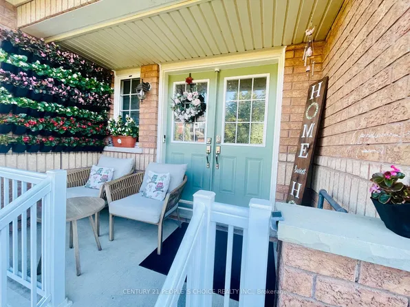 98 Niagara Trl, Halton Hills, ON L7G 0A8
