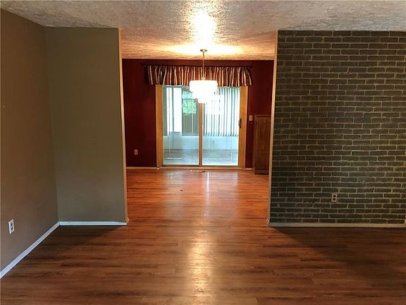 4th image of 1506 Madsen Dr