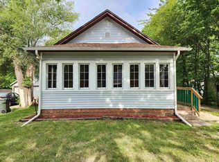 3013 7th St, Rockford, IL 61109