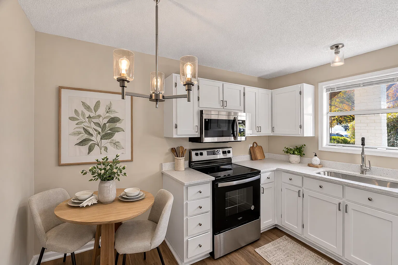 1 bed, 585 sqft, $960 — Photo 2