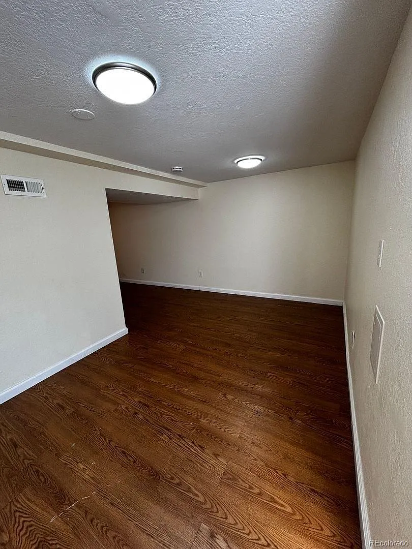 1 bed, 1.0 bath, 500 sqft, $849 — Photo 3