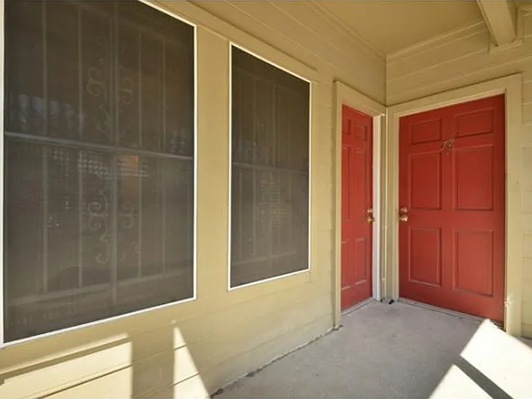 2529 Rio Grande #61 — Photo 6