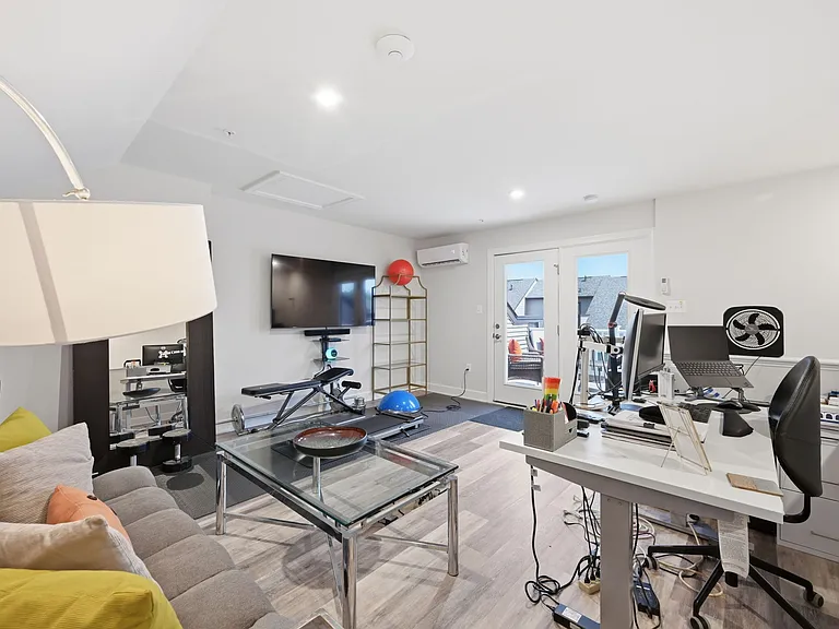 9553 Capital Ln #1 — Photo 39