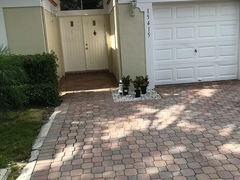 Summer Lake Dr — Photo 1