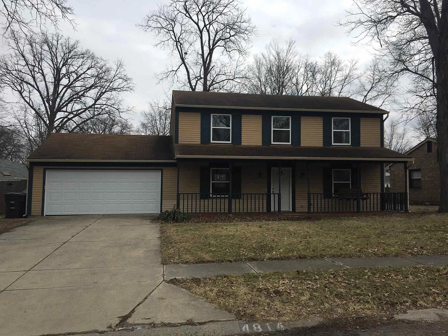 4814 Queensbury Dr photo 1
