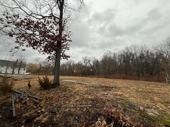 74 Rumford Ave, Waltham, MA 02453