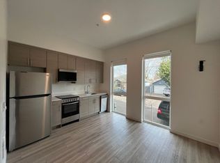 6080 SE 84th Ave #103, Portland, OR 97266