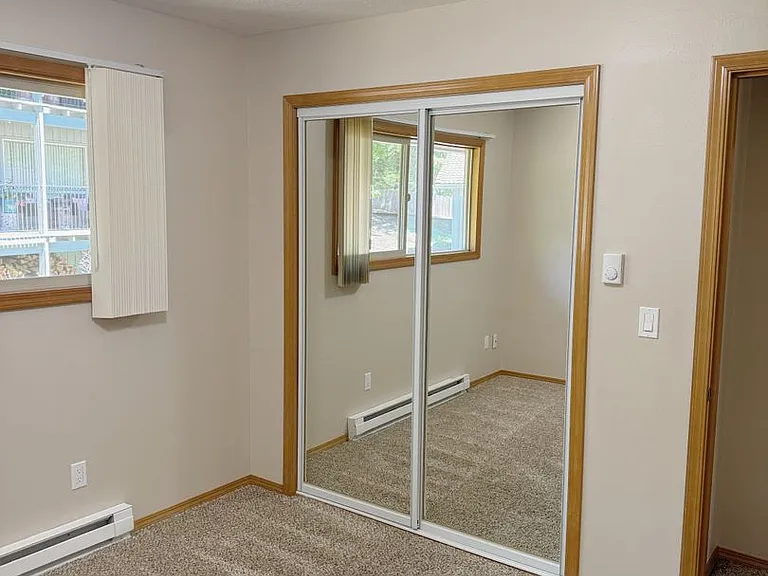 Roxclif Apartments — Photo 25