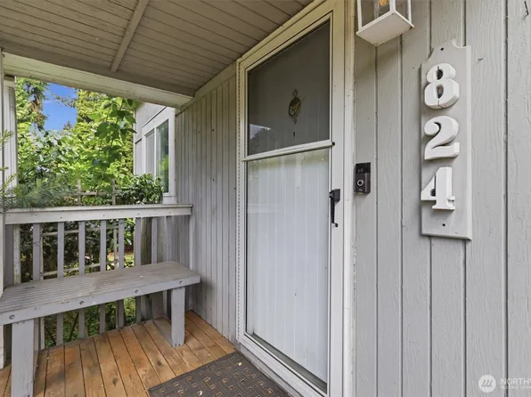 824 S 146th Street, Burien, WA 98168