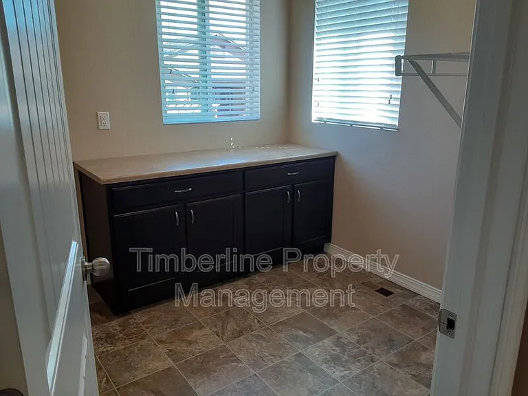5922 Brave Eagle Dr — Photo 7
