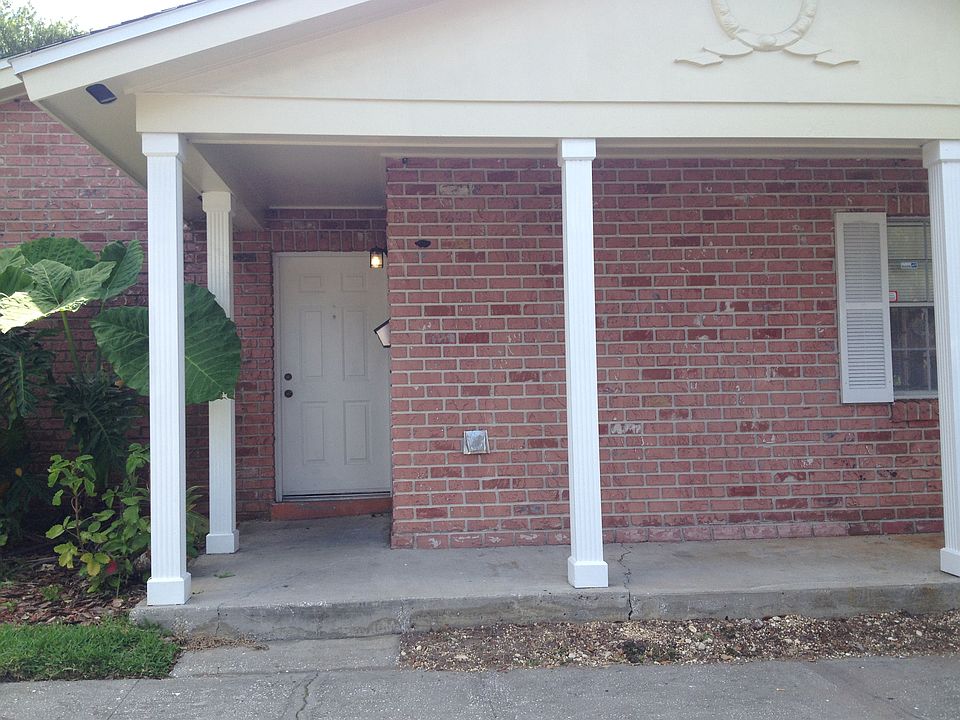 1st image of 5924 La Costa Dr