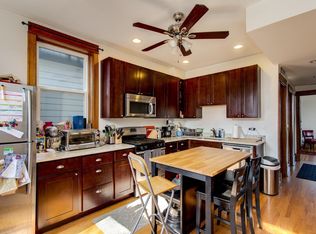 2301 W Montrose Ave APT 2, Chicago, IL 60618