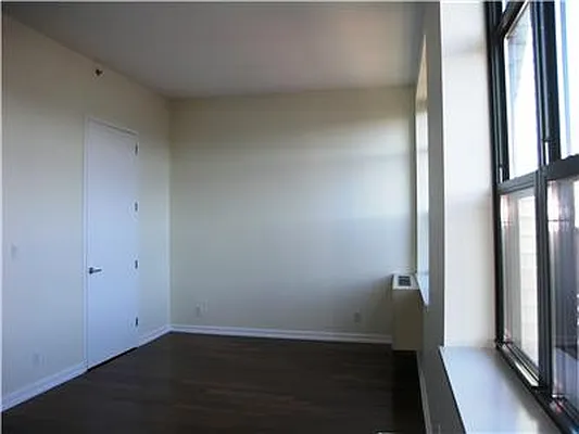 Rented by R New York | media 13