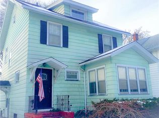 21 Lawndale Ter, Rochester, NY 14609