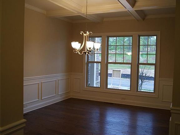 4th image of 1255 Roswell Manor Cir