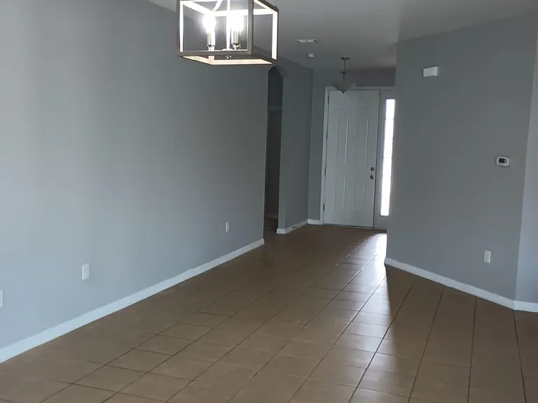 3008 Madelia Ln — Photo 21
