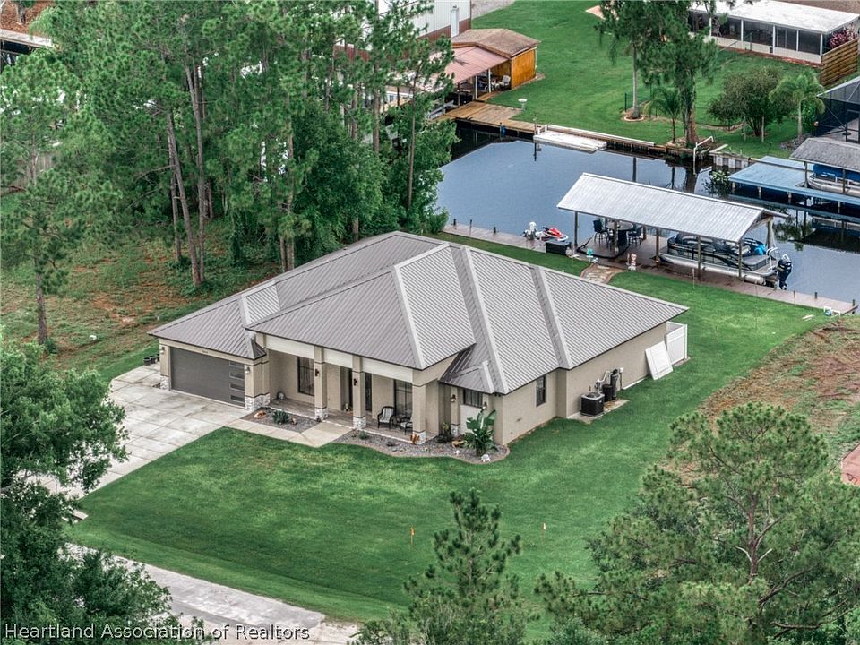 1st image of 3005 Waterway Dr