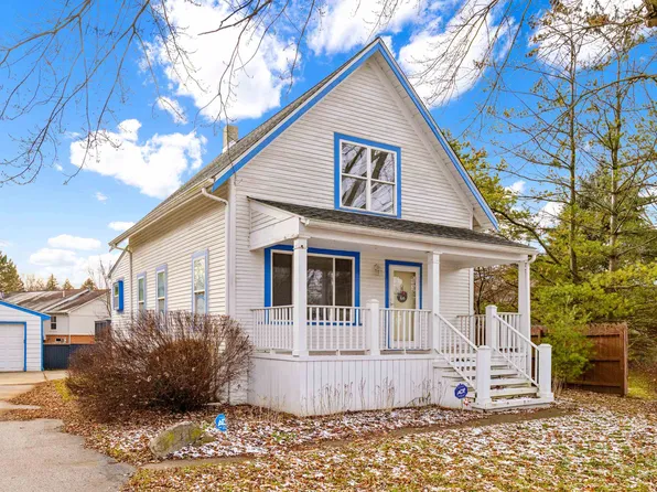 4950 Auburn Rd, Shelby Township, MI 48317