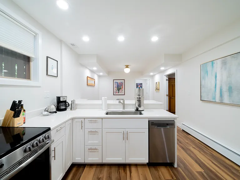 4842 E Inverness Woods Rd — Photo 12