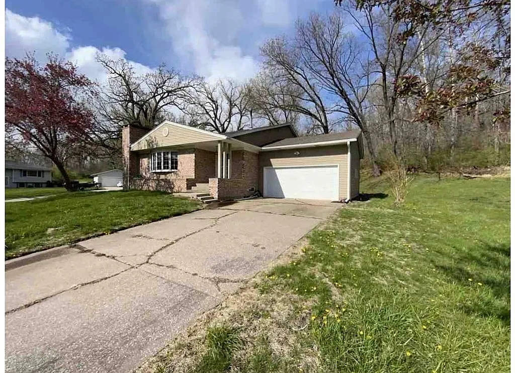 12121 Niabi Zoo Rd photo 1