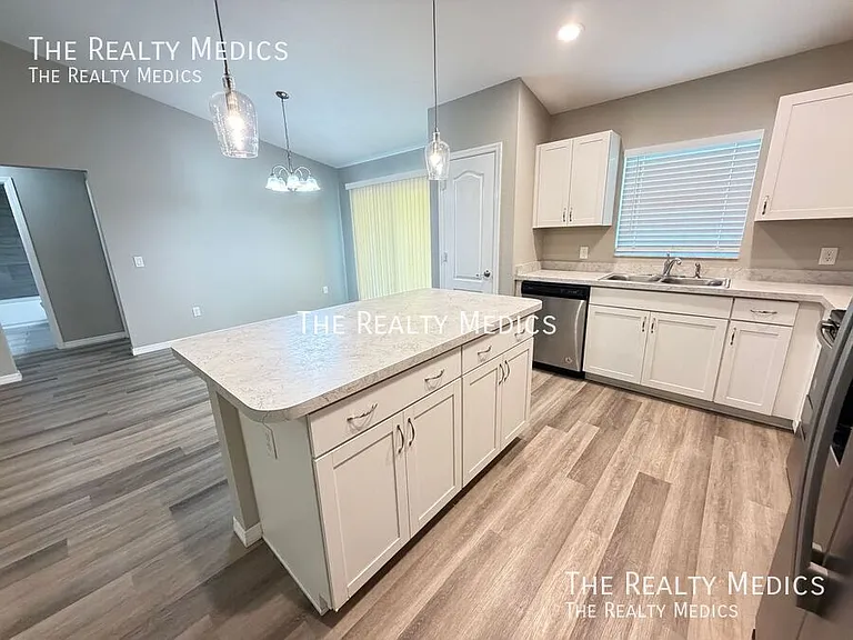 15258 SW 43rd Avenue Rd — Photo 6