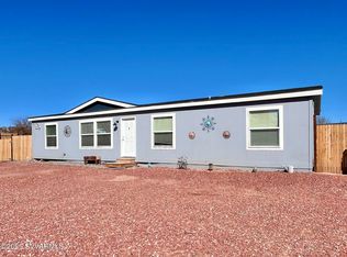 5915 N Robin Lynn Ln, Rimrock, AZ 86335