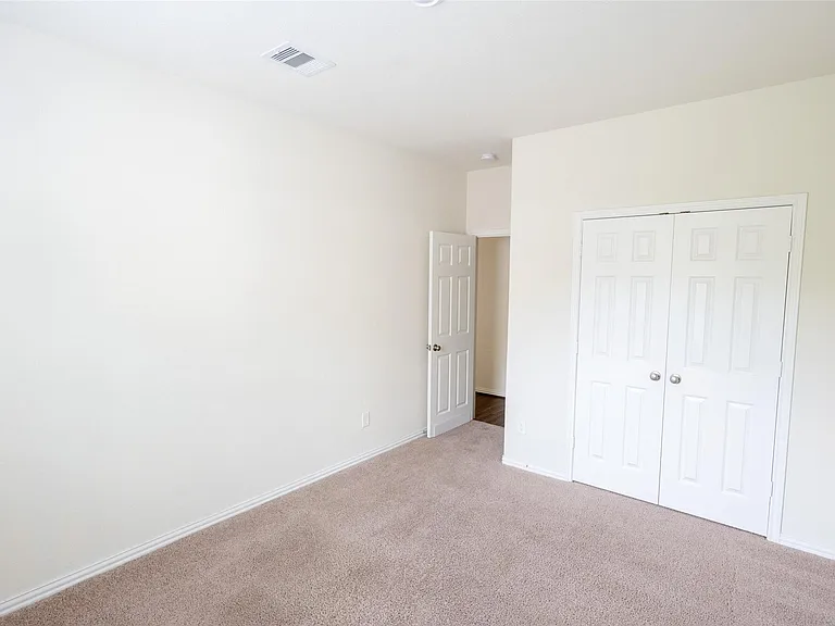 216 N Lynx Trl — Photo 28