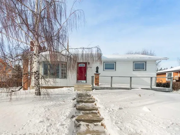 1702 E 15a St, Didsbury, AB T0M 0W0